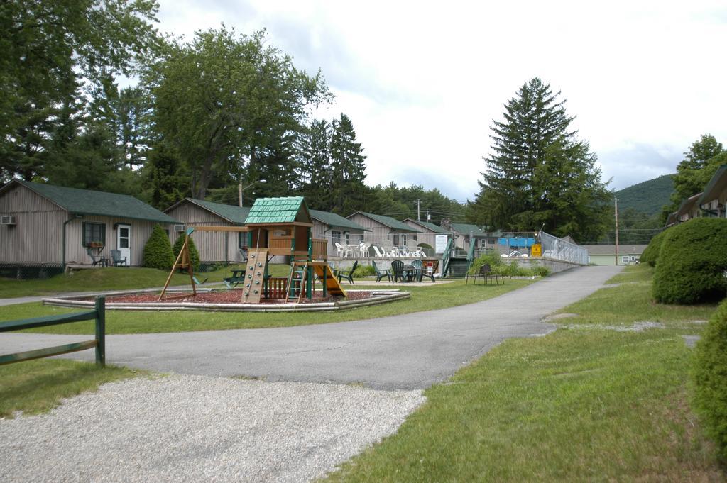 Hotel Lincoln Log Colony Lake George Exteriér fotografie